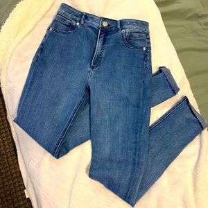 Express Sky High Waisted Super Skinny Jean Legging